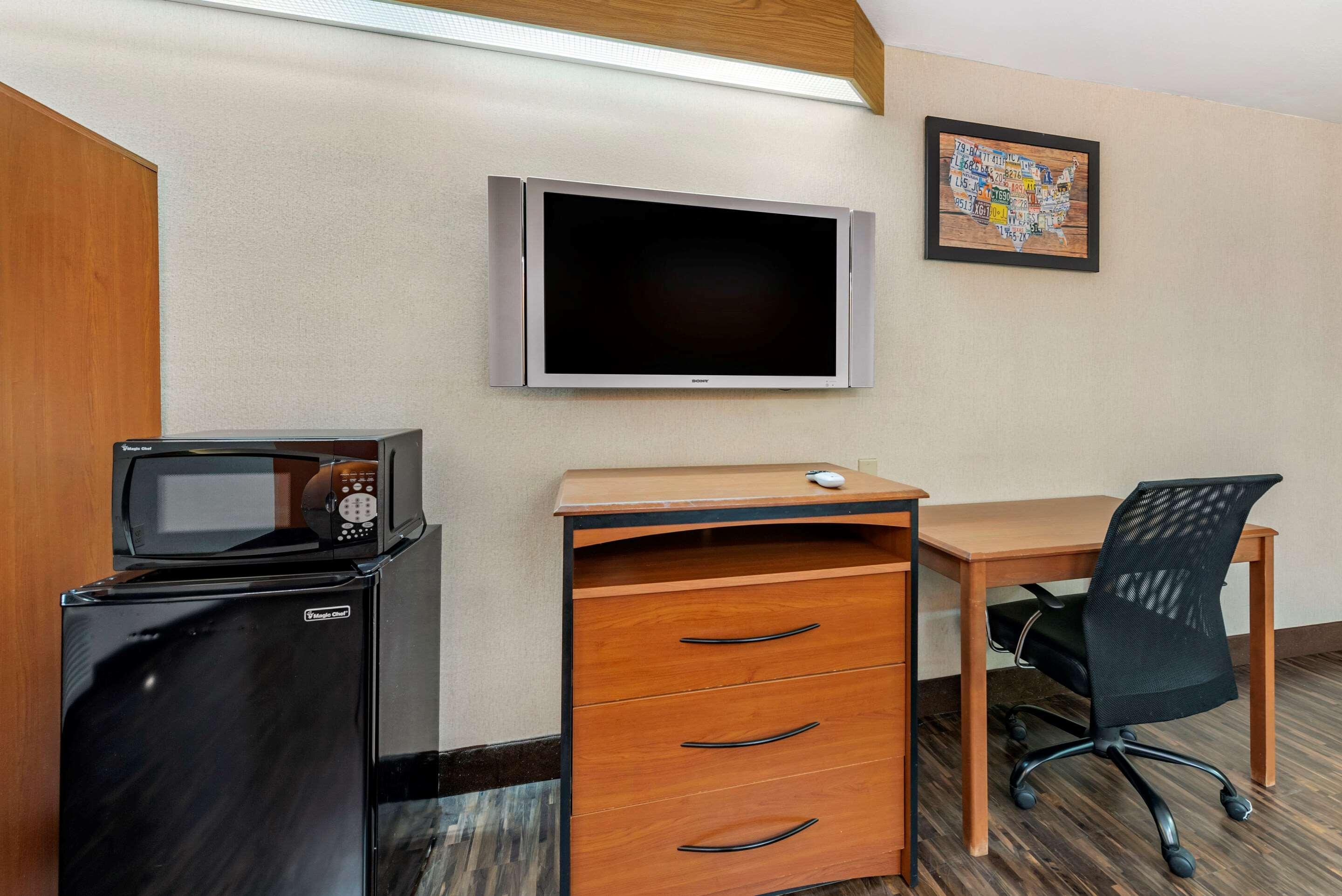 Econo Lodge North Academy Colorado Springs Esterno foto